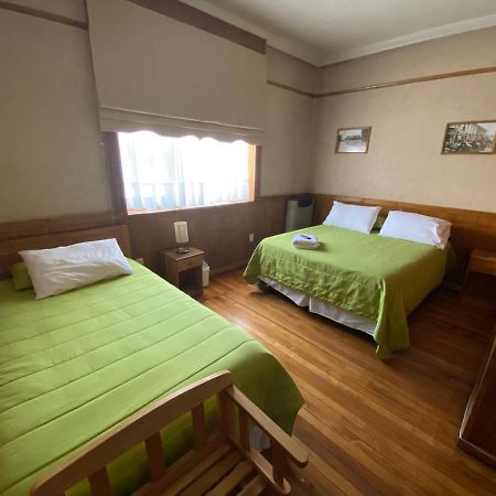 Hostal Chalet Las Violetas Punta Arenas Dış mekan fotoğraf
