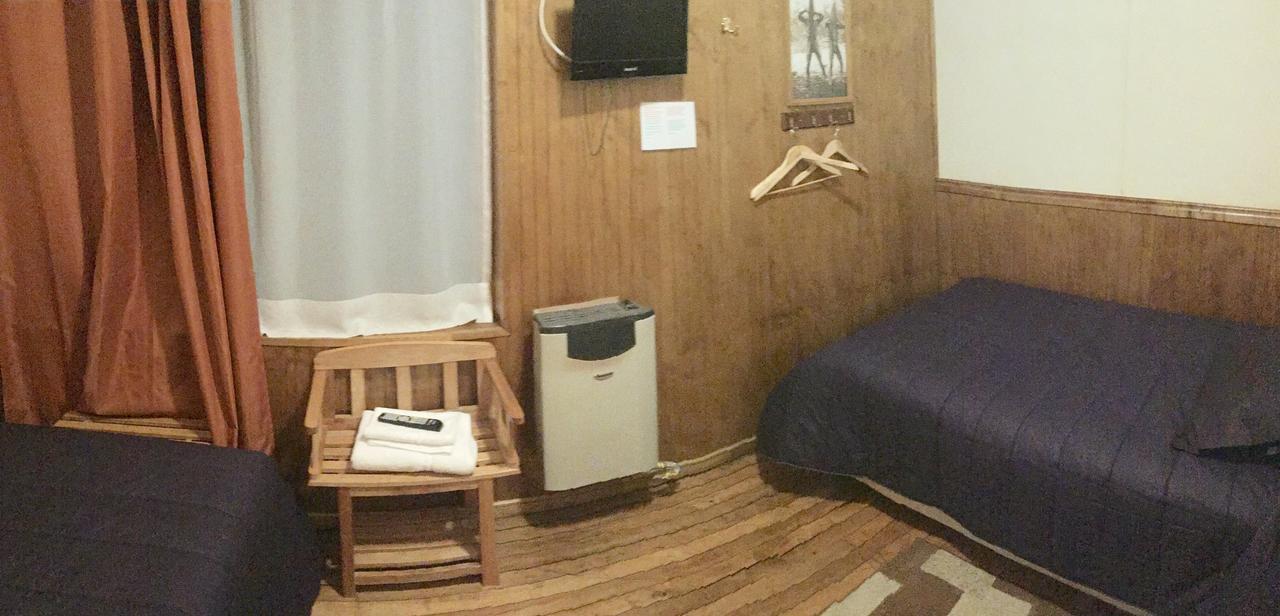 Hostal Chalet Las Violetas Punta Arenas Dış mekan fotoğraf