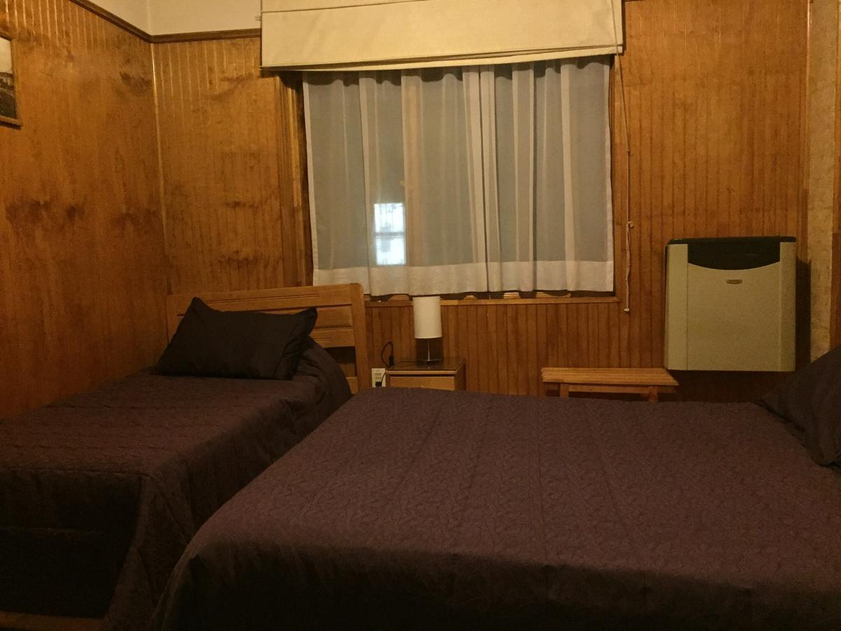 Hostal Chalet Las Violetas Punta Arenas Dış mekan fotoğraf