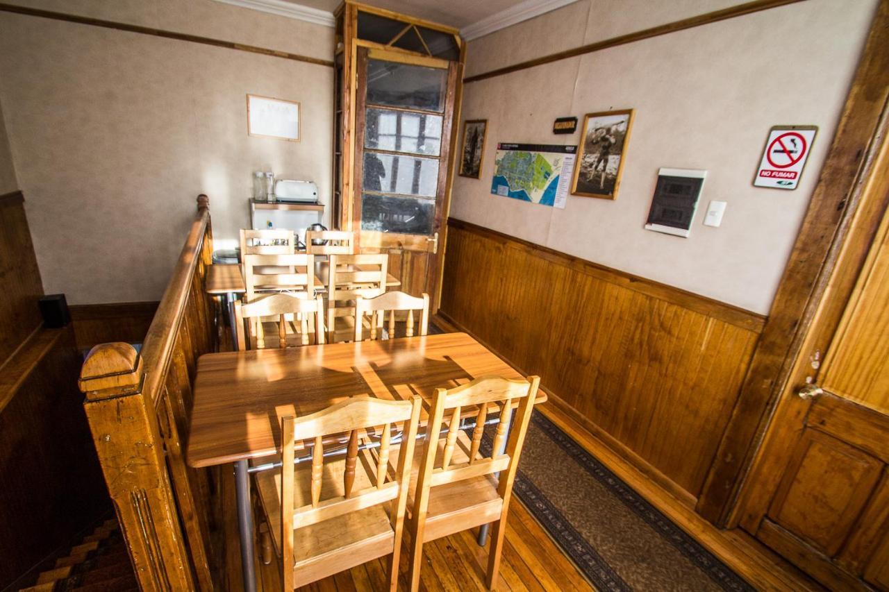 Hostal Chalet Las Violetas Punta Arenas Dış mekan fotoğraf