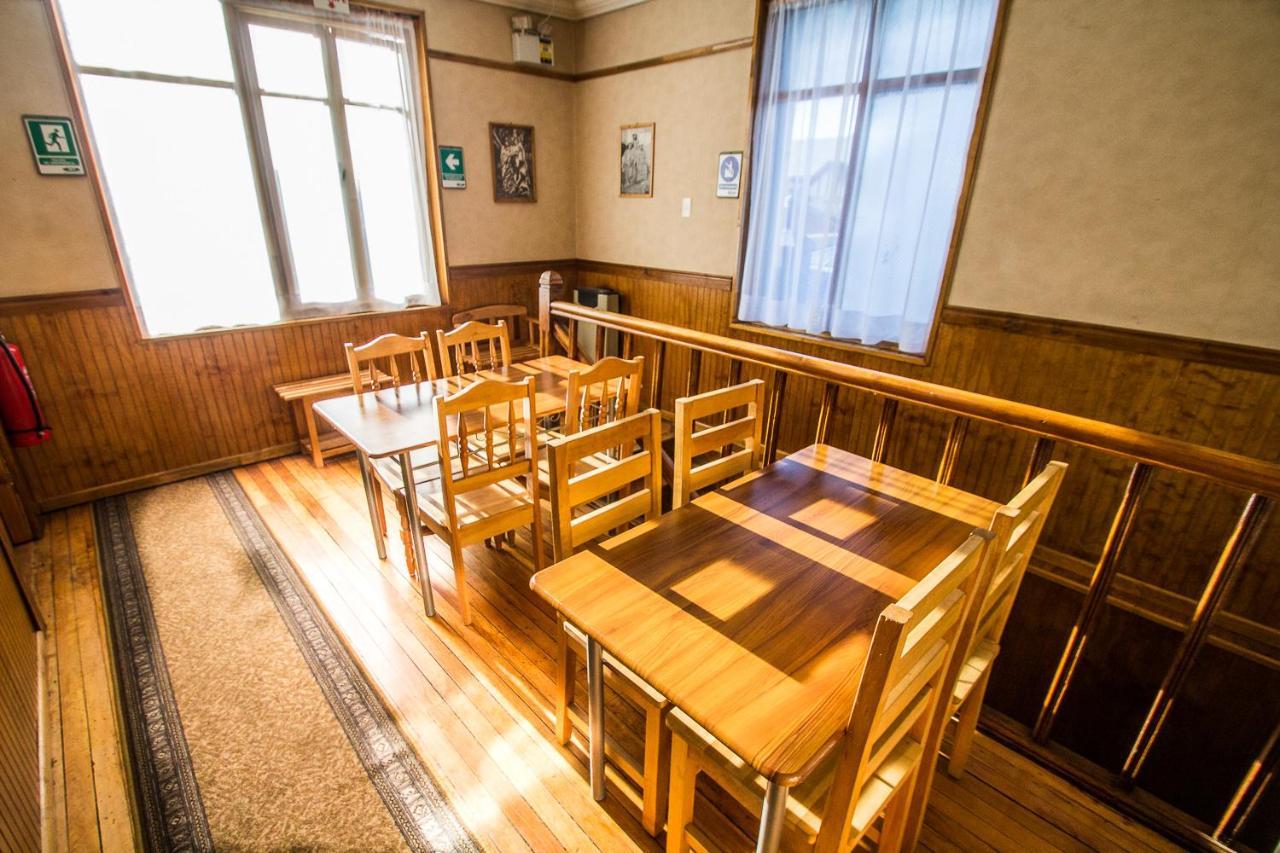 Hostal Chalet Las Violetas Punta Arenas Dış mekan fotoğraf