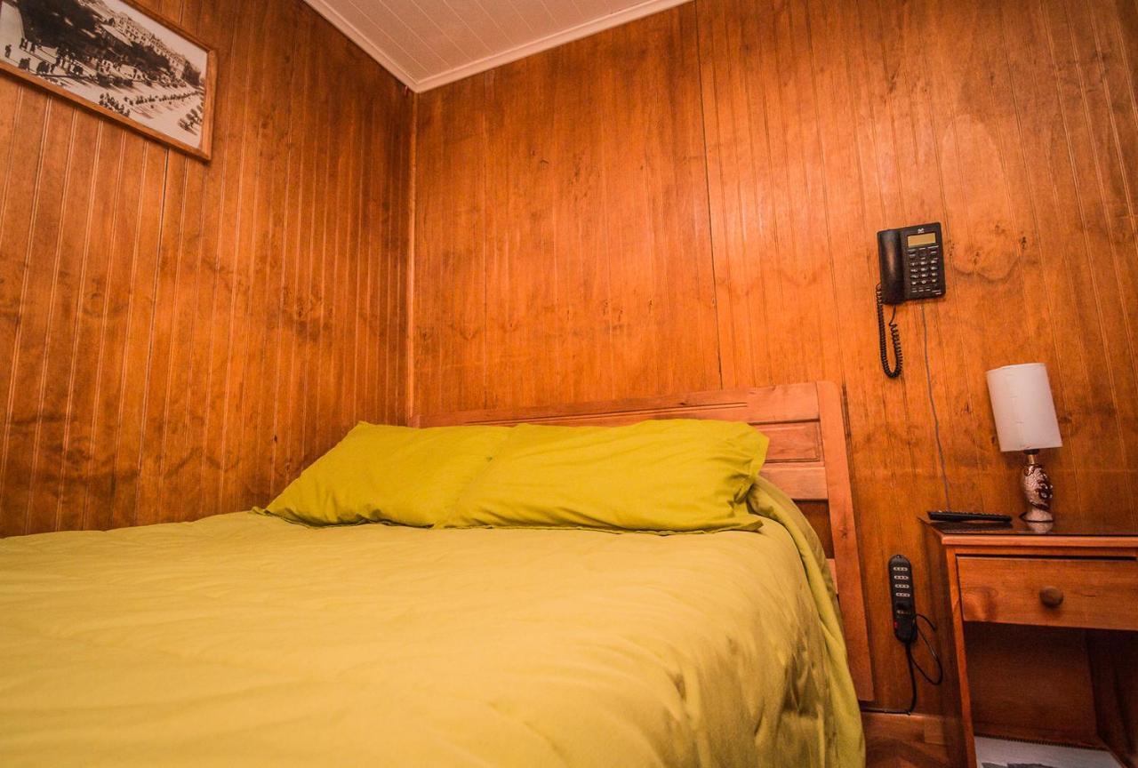 Hostal Chalet Las Violetas Punta Arenas Dış mekan fotoğraf